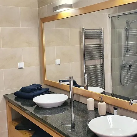 Villa Atlantic Luxury By The Sea 7 *